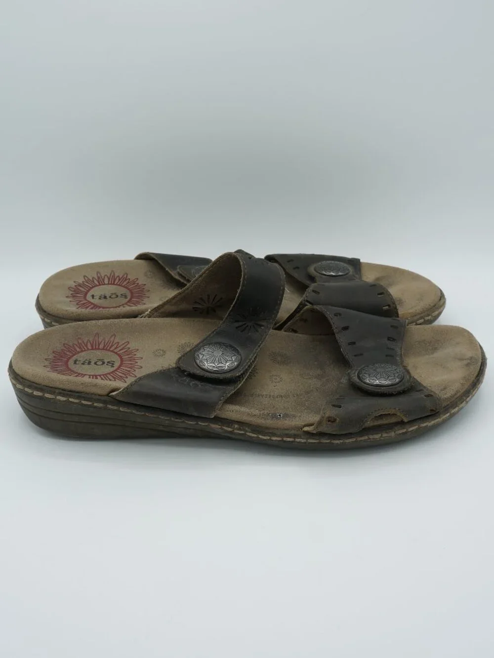 Taos Miracle Brown Leather Adjustable Slide Sandals Women's Size 40 (US 9)